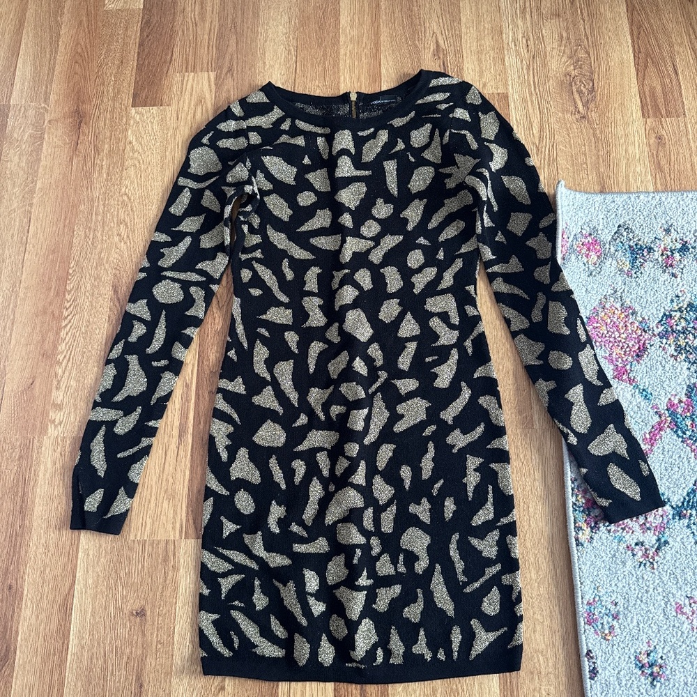 Black party dress with gold accents - size S